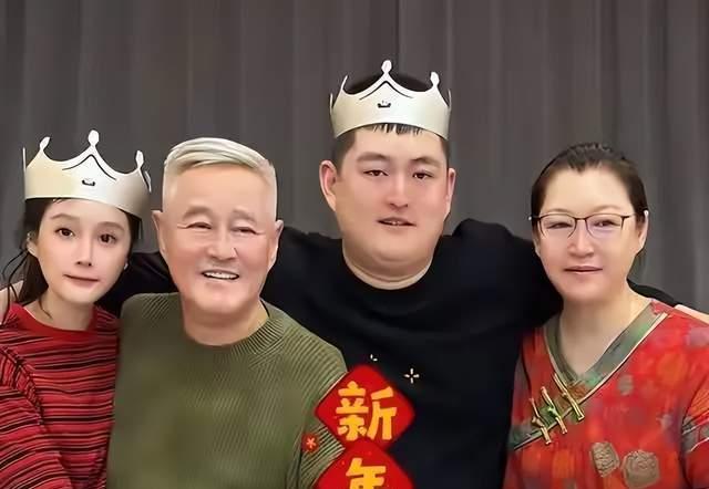 动用人脉的 动用人脉的