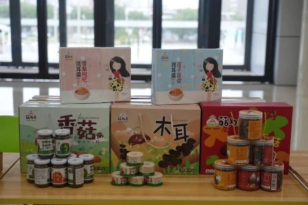 wxw, max, 体验感特别 wxw, max, 体验感特别